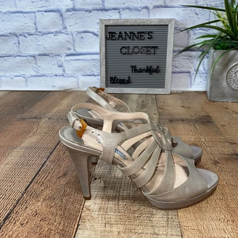 Prada Sandals Beige Gray Leather T-Strap Platform Heel Size 39.5 / US 9